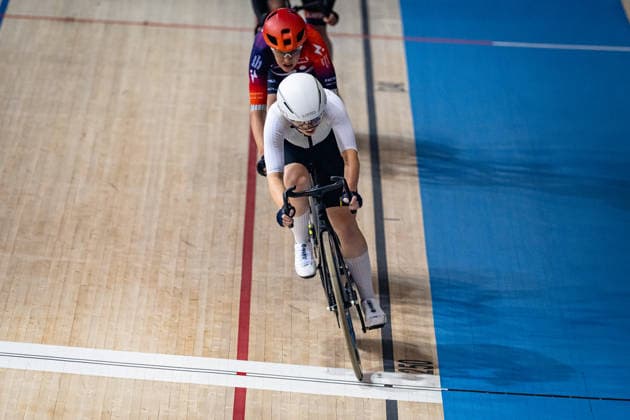 JÄHRIG Fabienne: DM Omnium 2025 - Frankfurt Oder JÄHRIG Fabienne ( GER ) BRC Zugvogel Berlin 1901 Querformat - quer - horizontal - Landscape - Event Veranstaltung: DM Omnium 2025 - Deutsche Meisterschaft - Category Kategorie: Cycling - Track cycling, Rad, Radsport, Bahnrad, Bahn National Championship Omnium - Elite Women - Location Ort: Europe Germany - Brandenburg - Märkisch Oderland - Frankfurt Oder - Oderlandhalle - Discipline: Omnium Scratch 1. Race - Distance: 10 km - Date Datum: 19.12.2025 Friday Day 1 -