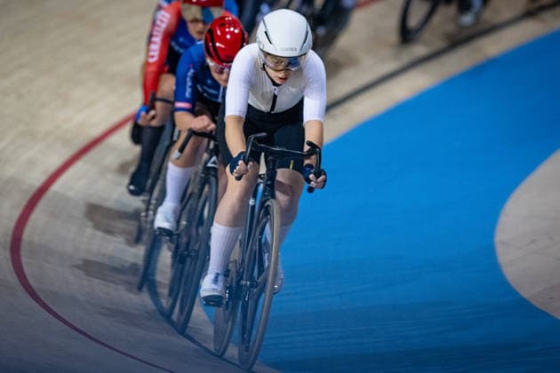 JÄHRIG Fabienne: DM Omnium 2025 - Frankfurt Oder JÄHRIG Fabienne ( GER ) BRC Zugvogel Berlin 1901 Querformat - quer - horizontal - Landscape - Event Veranstaltung: DM Omnium 2025 - Deutsche Meisterschaft - Category Kategorie: Cycling - Track cycling, Rad, Radsport, Bahnrad, Bahn National Championship Omnium - Elite Women - Location Ort: Europe Germany - Brandenburg - Märkisch Oderland - Frankfurt Oder - Oderlandhalle - Discipline: Omnium Scratch 1. Race - Distance: 10 km - Date Datum: 19.12.2025 Friday Day 1 -
