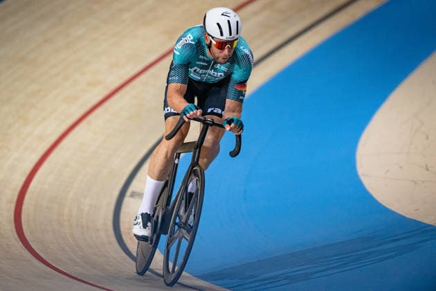 KLUGE Roger: DM Omnium 2025 - Frankfurt Oder KLUGE Roger ( GER ) REMBE rad-net Querformat - quer - horizontal - Landscape - Event Veranstaltung: DM Omnium 2025 - Deutsche Meisterschaft - Category Kategorie: Cycling - Track cycling, Rad, Radsport, Bahnrad, Bahn National Championship Omnium - Elite Men - Location Ort: Europe Germany - Brandenburg - Märkisch Oderland - Frankfurt Oder - Oderlandhalle - Discipline: Omnium Scratch 1. Race - Distance: 10 km - Date Datum: 19.12.2025 Friday Day 1 -