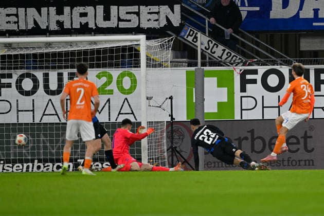 Paderborn, Home Deluxe Arena, 19.12.25, GER, Herren, 2.Bundesliga, Saison 2025-2026, SC Paderborn 07 - SV Darmstadt 98 Bild: Killian CORREDOR (Darmstadt) macht das Tor zum 0:2 DFL regulations prohibit any use of photographs as image sequences and or quasi-video. NRW Deutschland