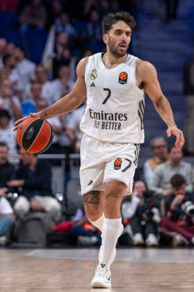 December 19, 2025, Madrid, Madrid, Spain: FACUNDO CAMPAZZO of Real Madrid CF during the Turkish Airlines EuroLeague 2025 2026 season game between REAL MADRID Vs of PARIS BASKETBALL at the Movistar Arena on December 18, 2025, in Madrid, Spain. Madrid Spain - ZUMAc312 20251219_zsp_c312_003 Copyright: xOscarxManuelxSanchezx