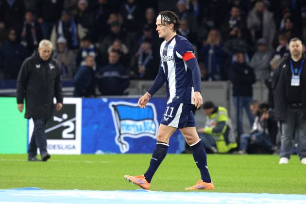 DEU, DFL, 2. FBL, Hertha BSC vs. Arminia Biefeld, 19.12.2025, Berliner Olympiastadion, Berlin, DEU, DFL, 2. FBL, Hertha BSC vs. Arminia Biefeld, im Bild Fabian Reese (Hertha BSC Berlin 11) DFL - regulations prohibit any use of Photographs as image sequences and or quasi-video