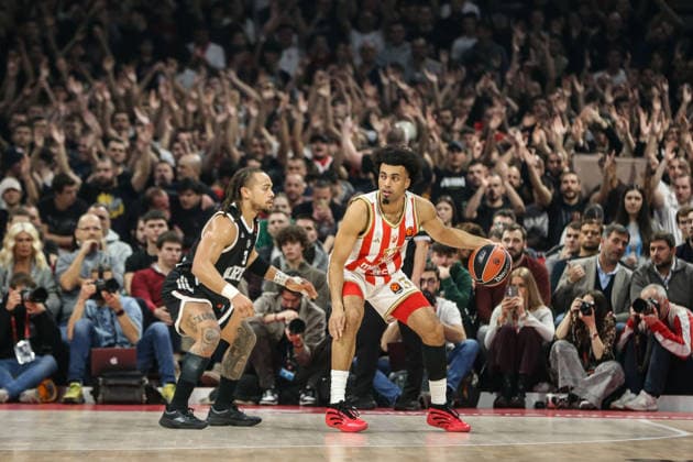 Crvena Zvezda v Virtus Bologna - EuroLeague BELGRADE, SERBIA - DECEMBER 19: Jordan Nwora of Crvena Zvezda competes during EuroLeague round 17 basketball match between Crvena Zvezda and Virtus Bologna at Beogradska Arena in Belgrade, Serbia on December 19, 2025. Filip Stevanovic Anadolu Belgrade Serbia. Editorial use only. Please get in touch for any other usage.  Copyright: x2025xAnadoluxFilipxStevanovicx