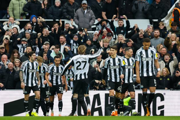 Newcastle United v Chelsea Premier League 20 12 2025. Nick Woltemade of Newcastle United celebrates scoring his sides first goal of the match 1-0 during the Premier League match between Newcastle United and Chelsea at St. James s Park, Newcastle, England on 20 December 2025. Newcastle St. James s Park Tyne and Wear England Editorial use only DataCo restrictions apply See www.football-dataco.com , Copyright: xCraigxCowanx PSI-23444-0044