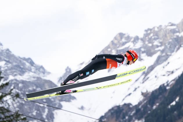 SCHMID Katharina (Deutschland), SUI, FIS Skisprung Weltcup Engelberg, Wettkampf Gross-Titlis-Schanze, Frauen, Saison 2025 2026, 20.12.2025 SUI, FIS Skisprung Weltcup Engelberg, Wettkampf Gross-Titlis-Schanze, Frauen, Saison 2025 2026, 20.12.2025 Engelberg *** SCHMID Katharina Germany , SUI, FIS Ski Jumping World Cup Engelberg, competition Gross Titlis ski jump, women, season 2025 2026, 20 12 2025 SUI, FIS Ski Jumping World Cup Engelberg, competition Gross Titlis ski jump, women, season 2025 2026, 20 12 2025 Engelberg Copyright: xEibner-Pressefoto Memmlerx EP_MMR