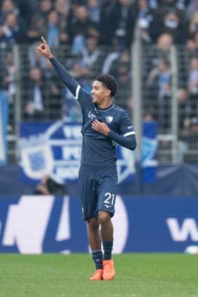 2. Bundesliga VfL Bochum 1848 vs Karlsruher SC Onyeka, Francis of VfL Bochum 1848 during the 2. Bundesliga match against Karlsruher SC at Vonovia Ruhrstadion in Bochum, Germany, on December 20, 2025. Kick-off at 13:00. Copyright: xTaiseixIwamotox