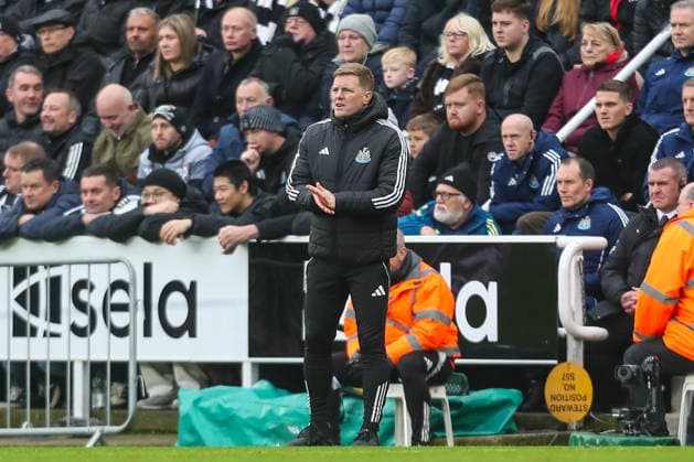 Newcastle United v Chelsea, Premier League Newcastle United Manager Eddie Howe during the Newcastle United v Chelsea Premier League match at St. James Park, Newcastle Upon Tyne, England on 20 December 2025 Credit: Lee Keuneke Every Second Media Editorial use only. All images are copyright Every Second Media Limited. No images may be reproduced without prior permission. All rights reserved. Premier League and Football League images are subject to licensing agreements with Football DataCo Limited. see https: www.football-dataco.com Copyright: xIMAGO EveryxSecondxMediax ESM-1718-0087 LeexKeunekex xEveryxSecondxMediax
