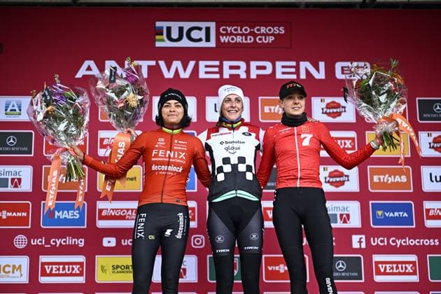 Dutch Ceylin Del Carmen Alvarado, Dutch Lucinda Brand, Dutch Aniek Van Alphen and pictured on the podium after the women s elite race of the World Cup cyclocross cycling event in Antwerp on Saturday 20 December 2025, the fifth stage (out of 12) of the UCI World Cup competition. JASPERxJACOBS  x150338578x