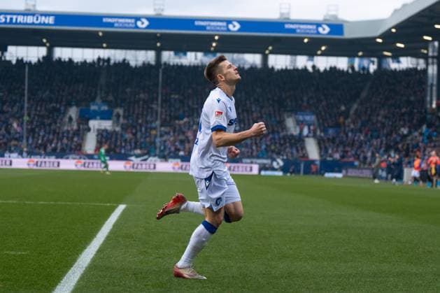 2. Bundesliga VfL Bochum 1848 vs Karlsruher SC Wanitzek, Marvin (C) of Karlsruher 1848 Scored during the 2. Bundesliga match against Bochum at Vonovia Ruhrstadion in Bochum, Germany, on December 20, 2025. Kick-off at 13:00. Copyright: xTaiseixIwamotox
