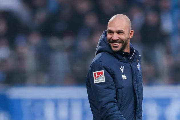 20.12.2025, Fussball, Saison 2025 2026, 2. Bundesliga, 17. Spieltag, VfL Bochum 1848 - Karlsruher SC, Co-Trainer Daniel Gordon (Karlsruher SC), Bochum Vonovia Ruhrstadion NRW Deutschland xRHR-FOTO DEx
