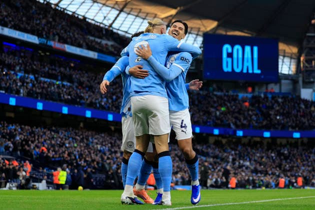 Manchester City v West Ham United Premier League 20 12 2025. Erling Haaland (9) of Manchester City celebrates scoring to make it 1-0 during the Premier League match between Manchester City and West Ham United at the Etihad Stadium, Manchester, England on 20 December 2025. Manchester Etihad Stadium Manchester England Editorial use only DataCo restrictions apply See www.football-dataco.com , Copyright: xConorxMolloyx PSI-23451-0016