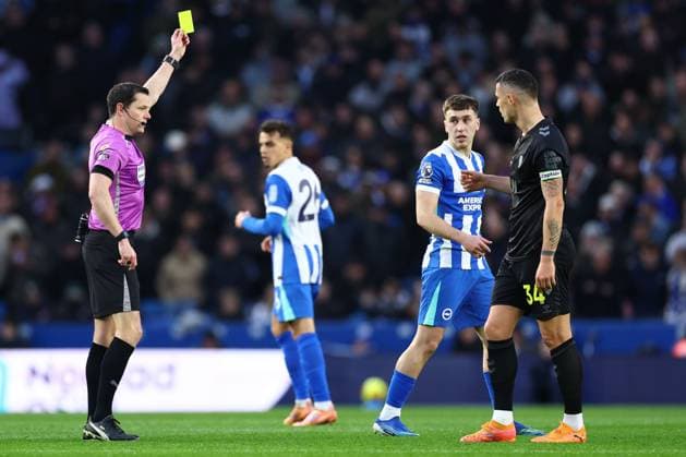 Brajan Gruda of Brighton & Hove Albion is shown a yellow card after fouling Granit Xhaka of Sunderland Brighton and Hove Albion v Sunderland, Premier League, Football, American Express Community Stadium, Brighton, UK - 20 Dec 2025Brighton American Express Community Stadi United Kingdom EDITORIAL USE ONLY No use with unauthorised audio, video, data, fixture lists, club league logos or live services. Online in-match use limited to 120 images, no video emulation. No use in betting, games or single club league player publications.  Copyright: xSimonxDael Shutterstockx 16148935o