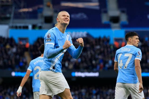 Manchester City v West Ham United Premier League 20 12 2025. Erling Haaland (9) of Manchester City celebrates scoring to make it 1-0 during the Premier League match between Manchester City and West Ham United at the Etihad Stadium, Manchester, England on 20 December 2025. Manchester Etihad Stadium Manchester England Editorial use only DataCo restrictions apply See www.football-dataco.com , Copyright: xConorxMolloyx PSI-23451-0030