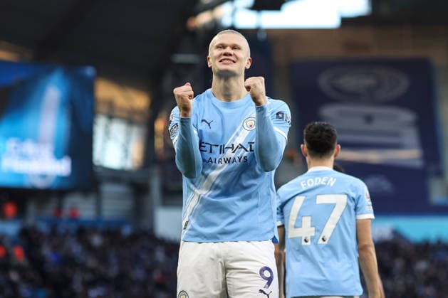 Man City v West Ham 20th December 2025, Manchester - Premier League Football - Manchester City v West Ham United - Erling Haaland of Manchester City celebrates scoring their 1st goal - Photo: Charlotte Wilson Offside. Manchester UK Copyright: xCharlottexWilsonx xOffsidexOffside
