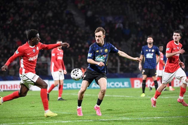 US Lusitanos Saint-Maur v LOSC Lille - French Cup 2025 2026 14 Marius BROHOLM (losc) during the French Cup match between US Lusitanos Saint-Maur and Lille at Stade Dominque Duvauchelle on December 20, 2025 in Creteil, France. Creteil France  Copyright: xFEPx 776432249