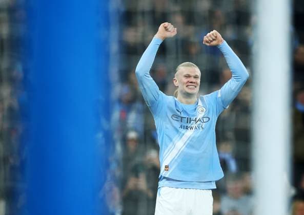 Erling Haaland of Manchester City celebrates scoring a goal to make it 3-0 Manchester City v West Ham United, Premier League, Football, Etihad Stadium, Manchester, UK - 20 Dec 2025Manchester Etihad Stadium United Kingdom EDITORIAL USE ONLY No use with unauthorised audio, video, data, fixture lists, club league logos or live services. Online in-match use limited to 120 images, no video emulation. No use in betting, games or single club league player publications. Copyright: xMattxWest Shutterstockx 16148949ad