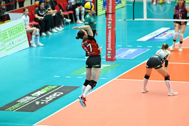 Lorena Lorber Fijok (Dresdner SC, 17) Dresdner SC vs. Schwarz-Weiß Erfurt, 1. Volleyball Bundesliga Damen, Spielzeit 2025 2026, 20.12.2025 Dresdner SC vs. Schwarz-Weiß Erfurt, 1. Volleyball Bundesliga Damen, Spielzeit 2025 2026, 20.12.2025 Dresden Copyright: xEibner-Pressefoto xHoepnerx EP_PHR