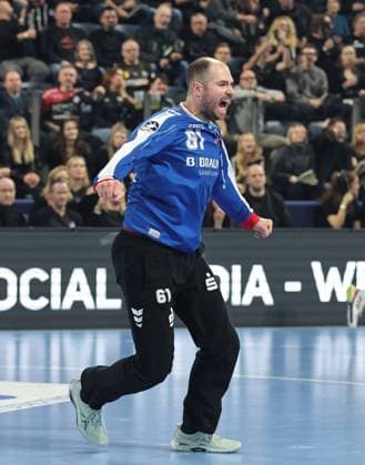 20.12.2025 - Handball - 1. Bundesliga DAIKIN HBL - Saison 2025 2026 - 18. Spieltag: HC Erlangen Metropolregion Nürnberg HCE - MT Melsungen - DaMa - xdaxmax - Jubel Freude - Laszlo Bartucz (61, MT Melsungen ) ballt Faust Fäuste