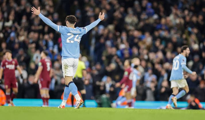 20th December 2025; Etihad Stadium, Manchester, Lancashire, England; Premier League Football, Manchester City versus West Ham United; Josko Gvardiol of Manchester City celebrates as Erling Haaland scores his second goal in the 69th minute for 3-0  RogerxEvans