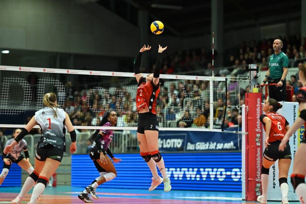 Larissa Winter (Dresdner SC, 2) Dresdner SC vs. Schwarz-Weiß Erfurt, 1. Volleyball Bundesliga Damen, Spielzeit 2025 2026, 20.12.2025 Dresdner SC vs. Schwarz-Weiß Erfurt, 1. Volleyball Bundesliga Damen, Spielzeit 2025 2026, 20.12.2025 Dresden Copyright: xEibner-Pressefoto xHoepnerx EP_PHR