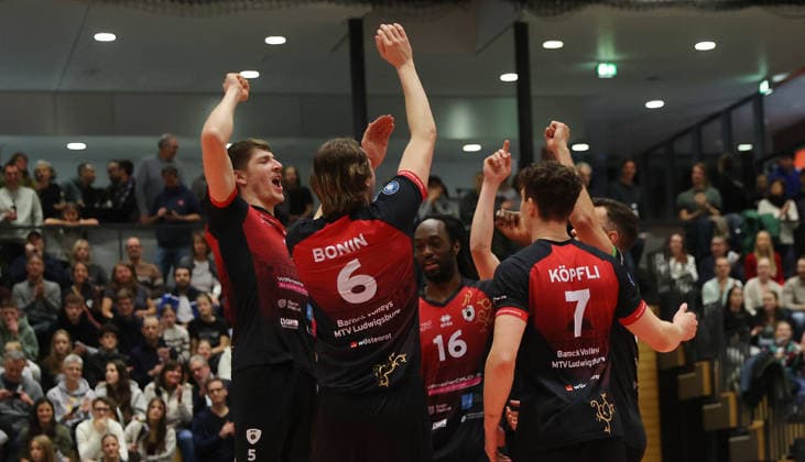 Ludwigsburg , Volleyball Bundesliga , Barock Volleys MTV Ludwigsburg vs. SV Warnemünde , Jubel Ludwigsburg