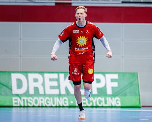 Niko Blaauw (TuS N-Luebbecke, 23) jubelt nach Torerfolg Tor GER, TuS N-Luebbecke vs. HSG Krefeld Niederrhein, Handball, 2. Bundesliga, 16. Spieltag, Spielzeit 2025 2026, 20.12.2025 GER, TuS N-Luebbecke vs. HSG Krefeld Niederrhein, Handball, 2. Bundesliga, 16. Spieltag, Spielzeit 2025 2026, 20.12.2025 Luebbecke Copyright: xEibner-Pressefoto JanxRollingerx EP_JSK