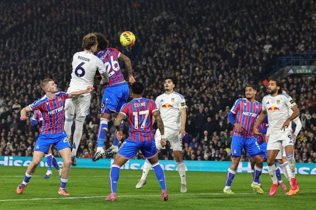 Premier League Leeds United v Crystal Palace Joe Rodon of Leeds United heads on goal during the Premier League match Leeds United vs Crystal Palace at Elland Road, Leeds, United Kingdom, 20th December 2025 (Photo by Mark Cosgrove News Images) Leeds Elland Road West Yorkshire United Kingdom Copyright: xMarkxCosgrove NewsxImagesx