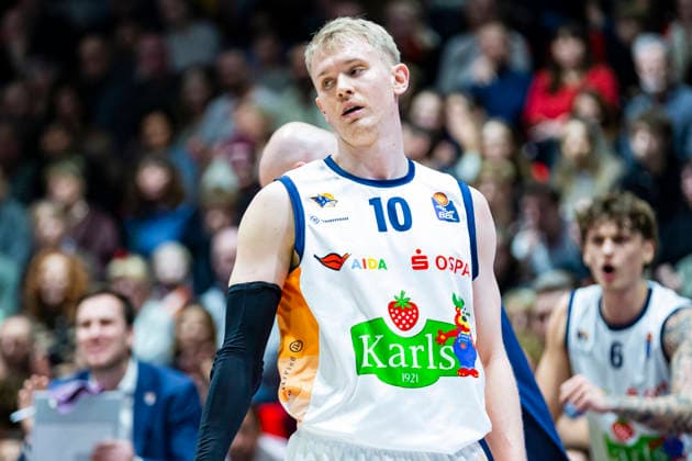 20.12.2025, xomx, Basketball easyCredit BBL Bundesliga, NINERS Chemnitz - Rostock Seawolves v.l. Lukasz Kolenda (ROSTOCK SEAWOLVES). Portrait, Portraet, Chemnitz