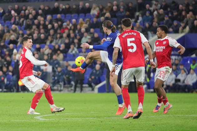 Everton v Arsenal, Premier League Jack Grealish of Everton during the Premier League match between Everton and Arsenal at Hill Dickinson Stadium, Liverpool, England on 20 December 2025. Liverpool Hill Dickinson Stadium Merseyside UK Editorial use only DataCo restrictions apply See www.football-dataco.com , Copyright: xAlunxRobertsx PSI-23456-0051