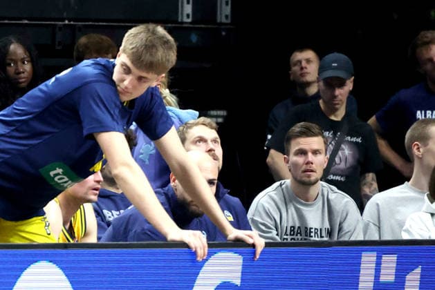 DEU, easyCredit BBL, ALBA vs. ratiopharm Ulm, 20.12.2025, Uber-Arena, Berlin, DEU, easyCredit BBL, ALBA vs. ratiopharm Ulm, im Bild Martin Hermannsson (ALBA Berlin 15)
