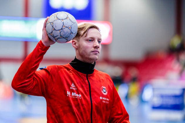 Niko Blaauw (TuS N-Luebbecke, 23) GER, TuS N-Luebbecke vs. HSG Krefeld Niederrhein, Handball, 2. Bundesliga, 16. Spieltag, Spielzeit 2025 2026, 20.12.2025 GER, TuS N-Luebbecke vs. HSG Krefeld Niederrhein, Handball, 2. Bundesliga, 16. Spieltag, Spielzeit 2025 2026, 20.12.2025 Luebbecke Copyright: xEibner-Pressefoto JanxRollingerx EP_JSK