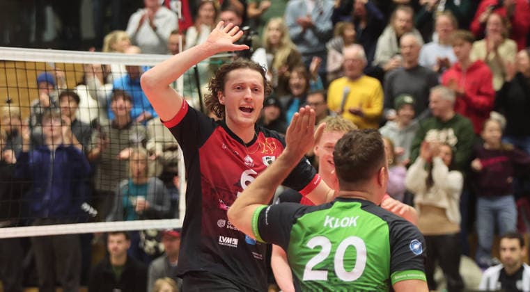 Ludwigsburg , Volleyball Bundesliga , Barock Volleys MTV Ludwigsburg vs. SV Warnemünde , Ben-Simon Bonin ( Ludwigsburg )
