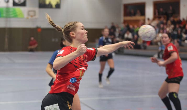 Beilstein , Handball Frauen 3. Liga , SG Schozach-Bottwartal vs. SG Kappelwindeck Steinbach , Lea Thierer ( Schozach )