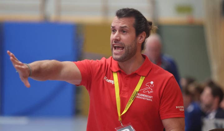 Beilstein , Handball Frauen 3. Liga , SG Schozach-Bottwartal vs. SG Kappelwindeck Steinbach , Trainer Michael Walter ( Schozach )