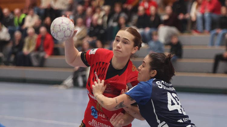 Beilstein , Handball Frauen 3. Liga , SG Schozach-Bottwartal vs. SG Kappelwindeck Steinbach , Aylin Bornhardt ( Schozach )
