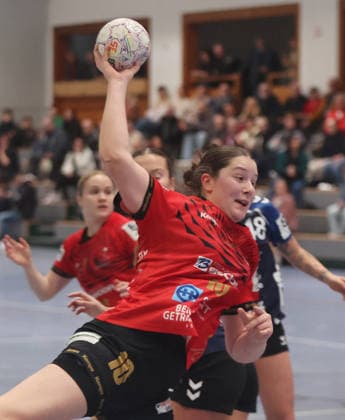 Beilstein , Handball Frauen 3. Liga , SG Schozach-Bottwartal vs. SG Kappelwindeck Steinbach , Carlotta Hees ( Schozach )
