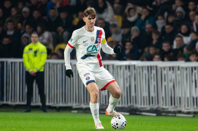 FOOTBALL : Vendee Fontenay Foot vs Paris Saint Germain PSG - Coupe de France - 32e de finale - 20 12 2025 Fabian Ruiz (Paris SG) NantesFrance  Copyright: xEmilienxJousselinx