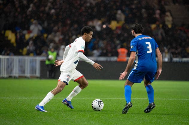 FOOTBALL : Vendee Fontenay Foot vs Paris Saint Germain PSG - Coupe de France - 32e de finale - 20 12 2025 Senny Mayulu (Paris SG) NantesFrance  Copyright: xEmilienxJousselinx