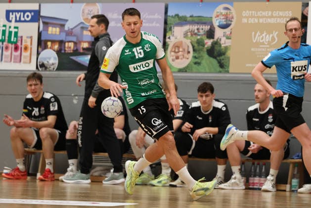 20.12.2025, Handball, Herren, 3. Liga, Staffel Süd-West, Saison 2025 2026, HG Saarlouis - TuS 82 Opladen, Yves Kunkel (HG Saarlouis) Saarlouis Stadtgartenhalle Saarland Deutschland (DEU) Copyright: xSebastianxBachx