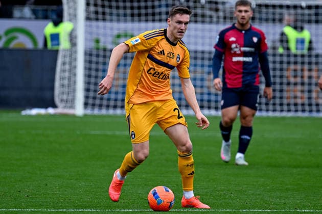 Pisa s Michel Aebischer in action during the Serie A soccer match between Cagliari Calcio and Pisa at the Unipol Domus in Cagliari, Sardinia - Sunday, 21 december 2025. - Soccer  Copyright: xGianlucaxZuddas LaPressex