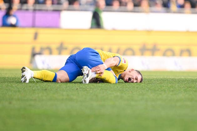 21.12.2025, Fussball, 2. Bundesliga, Saison 2025 2026, 17. Spieltag, Eintracht Braunschweig - FC Schalke 04, Sven Köhler (Eintracht Braunschweig) schreit, xRHR-FOTO YYx
