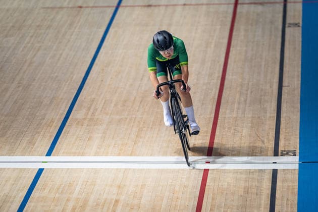 SPÄTH Charlotte: DM Omnium 2025 - Frankfurt Oder SPÄTH Charlotte ( GER ) RSV Wanderlust Hofweier Querformat - quer - horizontal - Landscape - Event Veranstaltung: DM Omnium 2025 - Deutsche Meisterschaft - Category Kategorie: Cycling - Track cycling, Rad, Radsport, Bahnrad, Bahn National Championship Omnium - Women U19 Juniors - Location Ort: Europe Germany - Brandenburg - Märkisch Oderland - Frankfurt Oder - Oderlandhalle - Discipline: Omnium Points Race 4. Race - Distance: 15 km - Date Datum: 20.12.2025 Saturday Day 2 -