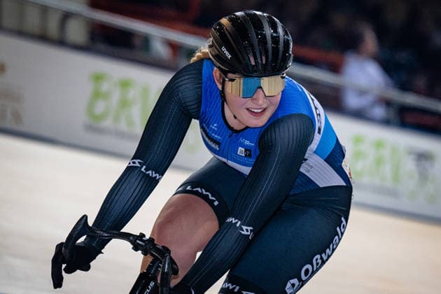 MNTEN Franziska: DM Omnium 2025 - Frankfurt Oder MNTEN Franziska ( GER ) RSC Turbine Erfurt Querformat - quer - horizontal - Landscape - Event Veranstaltung: DM Omnium 2025 - Deutsche Meisterschaft - Category Kategorie: Cycling - Track cycling, Rad, Radsport, Bahnrad, Bahn National Championship Omnium - Women U19 Juniors - Location Ort: Europe Germany - Brandenburg - Märkisch Oderland - Frankfurt Oder - Oderlandhalle - Discipline: Omnium Points Race 4. Race - Distance: 15 km - Date Datum: 20.12.2025 Saturday Day 2 -