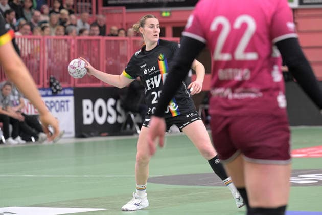 Paulina Golla (VfL Oldenburg, 29) TusSies Metzingen vs. VfL Oldenburg, Handball, Alsco HBF, 11.Ligaspieltag, Saison 2025 2026, 21.12.2025 TusSies Metzingen vs. VfL Oldenburg, Handball, Alsco HBF, 11.Ligaspieltag, Saison 2025 2026, 21.12.2025 Tuebingen Copyright: xEibner-Pressefoto TobiasxBaurx EP_TBR