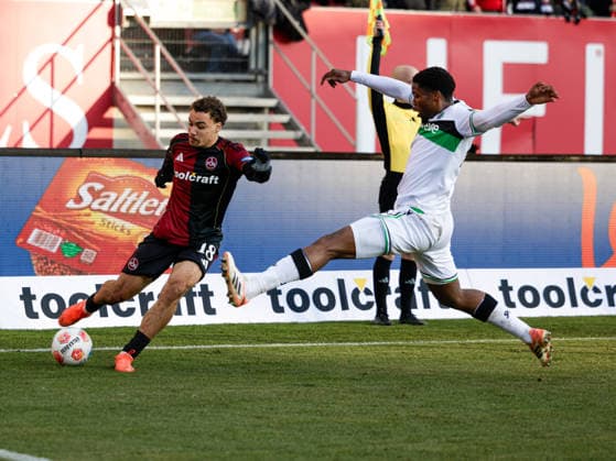Deutschland: Fußball, 2. Bundesliga 2025 26, 17. Spieltag - 1 FC Nürnberg vs Hannover 96 - Max-Morlock Stadion (Nürnberg): Rafael Lubach (1. FC Nürnberg, 18)