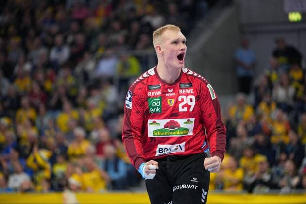 RECORD DATE NOT STATED Szene mit David Späth (29; Rhein Neckar Löwen) David Späth (29; Rhein Neckar Löwen) jubelt