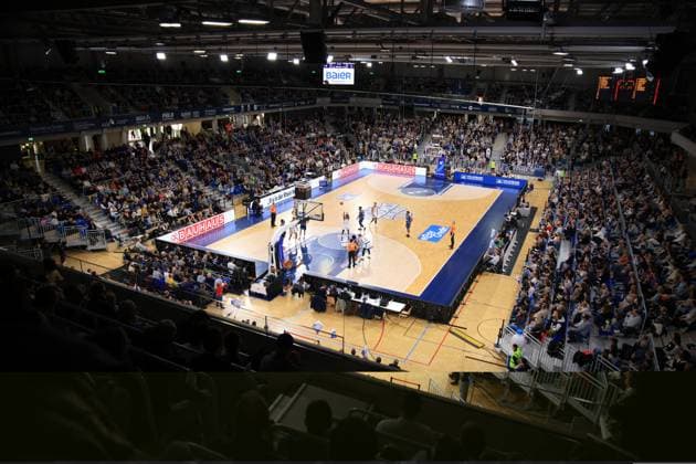 RECORD DATE NOT STATED Weitwinkel-Aufnahme der Arena beim Spiel zwischen MLP Academics Heidelberg und Veolia Towers Hamburg mit Publikum easyCredit BBL: MLP Academics Heidelberg – Veolia Towers Hamburg 21.12.2025 SNP Dome Heidelberg Weitwinkel-Aufnahme der Arena mit Publikum