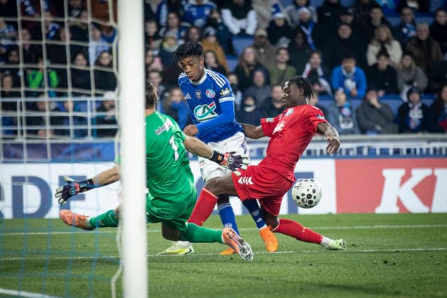 FOOTBALL : Racing de Strasbourg (RCS) vs Dunkerque- Coupe de France - 32e de finale - 21 12 2025 Stade de la Meinau. Strasbourg - France Samuel Amo-Ameyaw 27 (RCS)  Copyright: xElyxandroxCEGARRAx