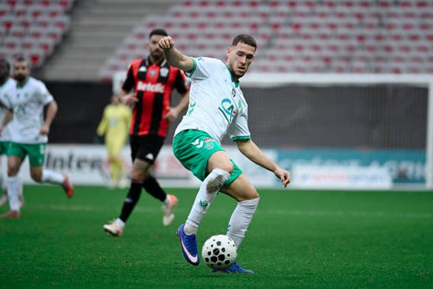 FOOTBALL : Nice (OGC Nice) vs Saint Etienne (ASSE) - Coupe de France - 32e de finale - 21 12 2025 Saint-Etienne s forward 9 Lucas FrÃ dÃ ric Stassin durant le match de coupe de France, opposant l™OGC Nice a L™AS Saint Etienne, a l™occasion des 32e de finale, Stade de l™Allianz Riviera de Nice, sud de la France, le 21 dÃ cembre 2025. NICEFrance  Copyright: xfredxDIDES psnewzx