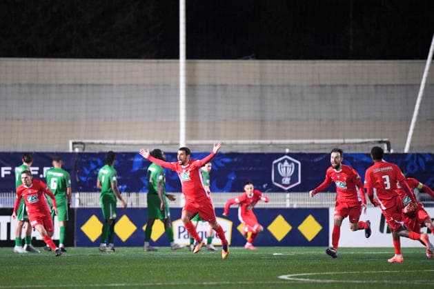 Montreuil FC v US Chauvigny - French Cup 2025 2026 10 Naissim Ayadi (Chauvigny) during the French Cup match between Montreuil and Chauvigny at Stade Auguste Delaune on December 21, 2025 in Bobigny, France. Bobigny France  Copyright: xFEPx 776432453